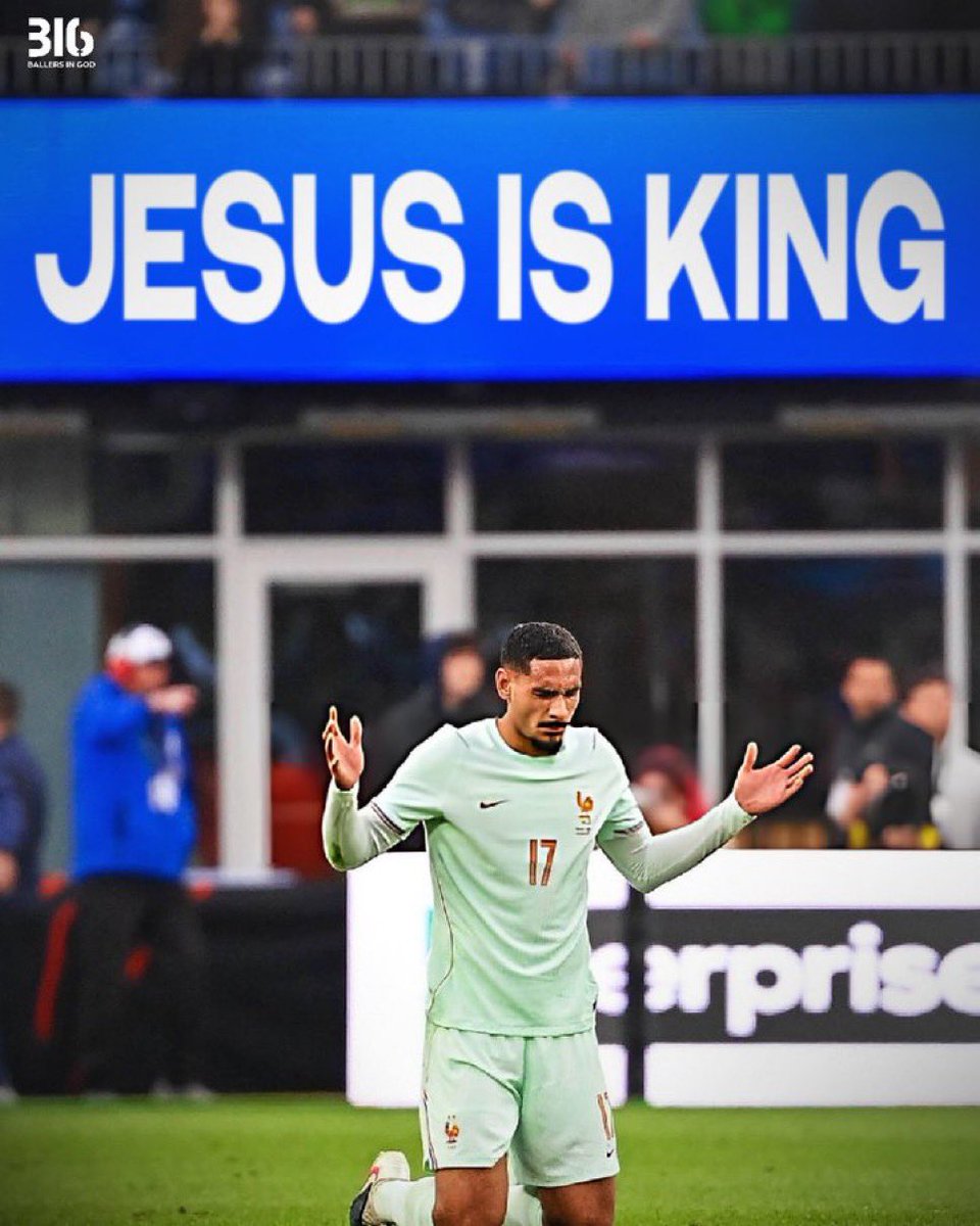 Aesthetic.Guyy tweet media