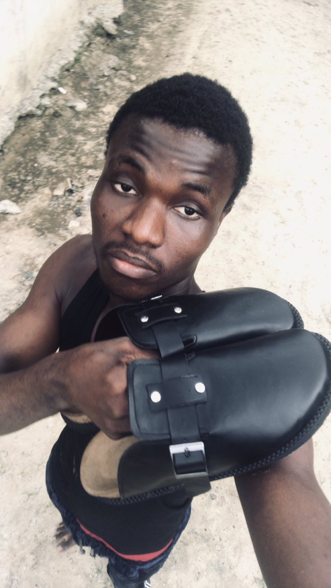 OneMagicEmpire's tweet photo. Loving the designs? 
• Just drop us a message 📞 
• We’re located in Warri, Delta 📍
• Our prices are very affordable 💵 
• Check out D’ONEMAGIC Footwears for some great finds 🌎 #Footwear #D’OnemagicFootwears  #AffordablePrices #ShopLocal #Warri https://t.co/z1uvhfJaJi