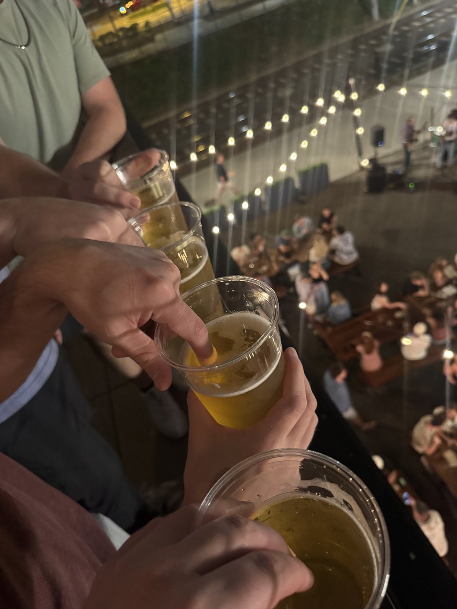 Larry Windhorst tweet media