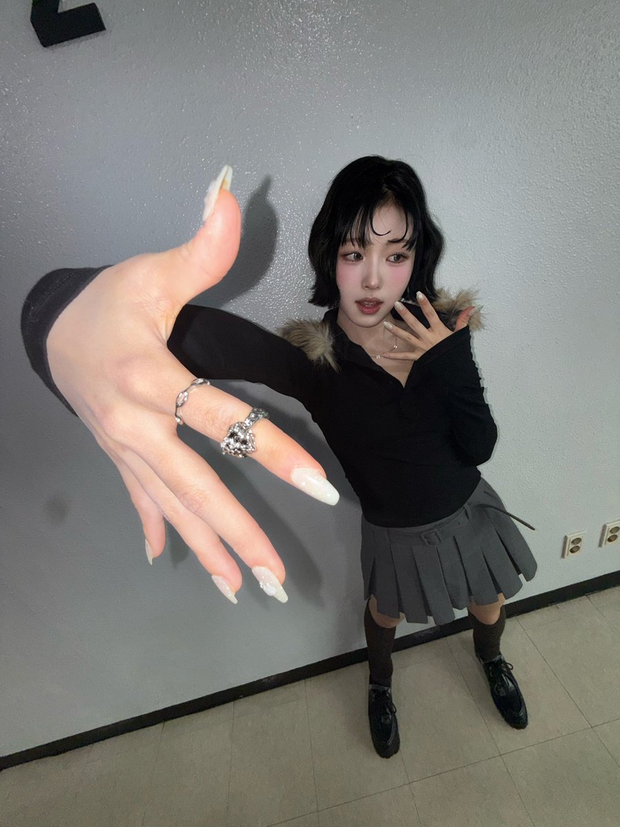 ዪ A린.`2007 tweet media