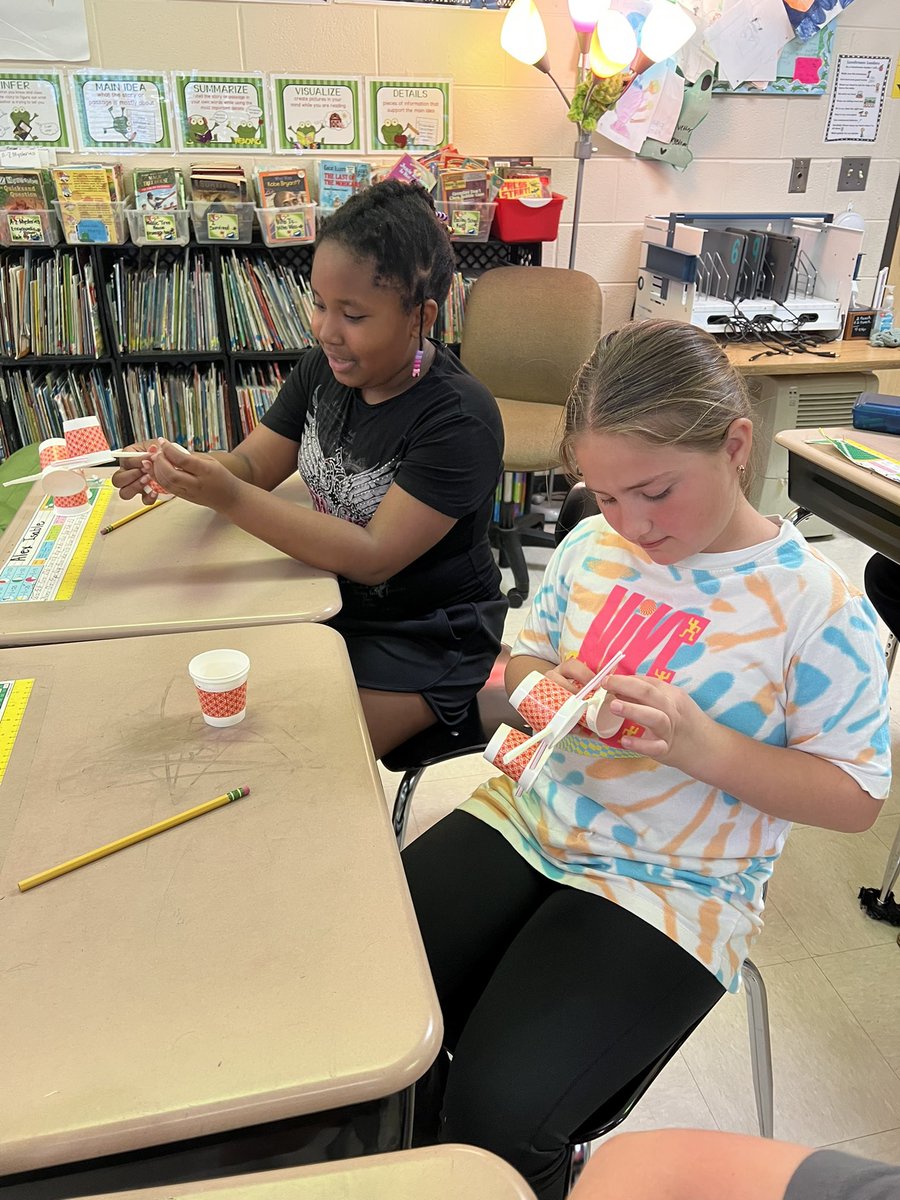 VetterFamily300 tweet media