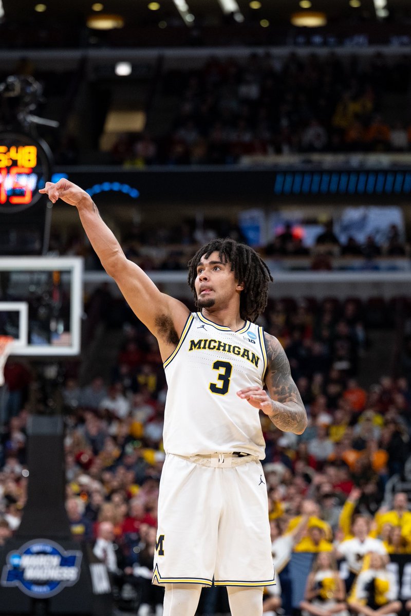 ๐๐ข๐ง๐ค ๐๐จ๐จ๐ฉ๐ฌ tweet media