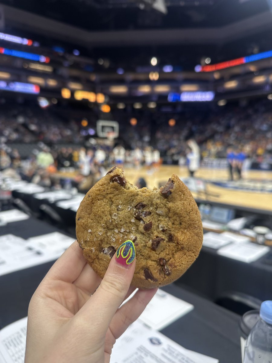 Eden Laase-Derouin tweet media