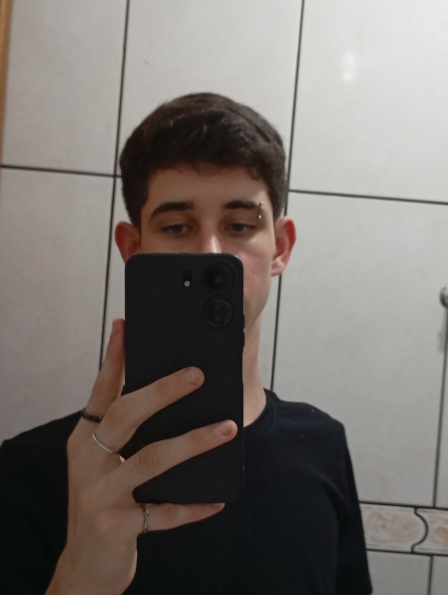 filho da D'Baby Adams e primo da Lady Gaga tweet media