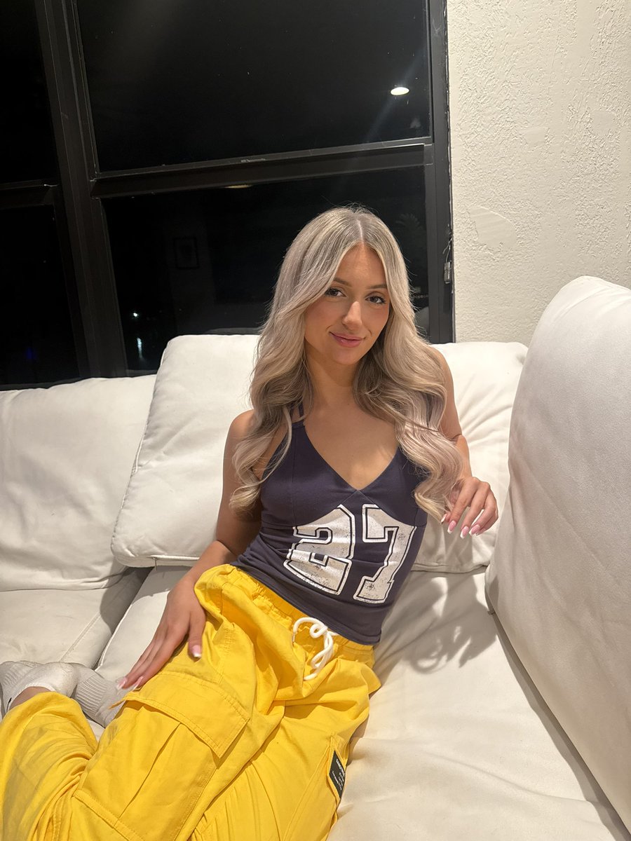 Emma Vance tweet media