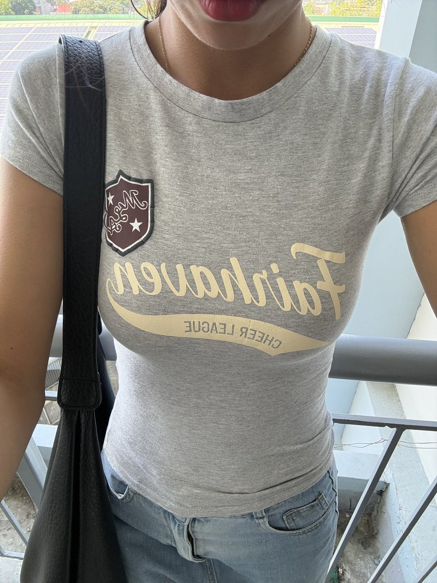 princess val ⋆.ೃ࿔*:・⋆ tweet media