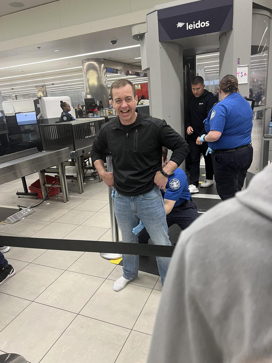 Hinds Howard tweet media