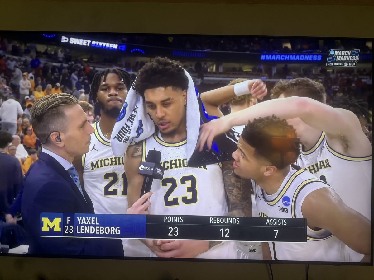 DUSTY 〽️AYBUCKETS tweet media