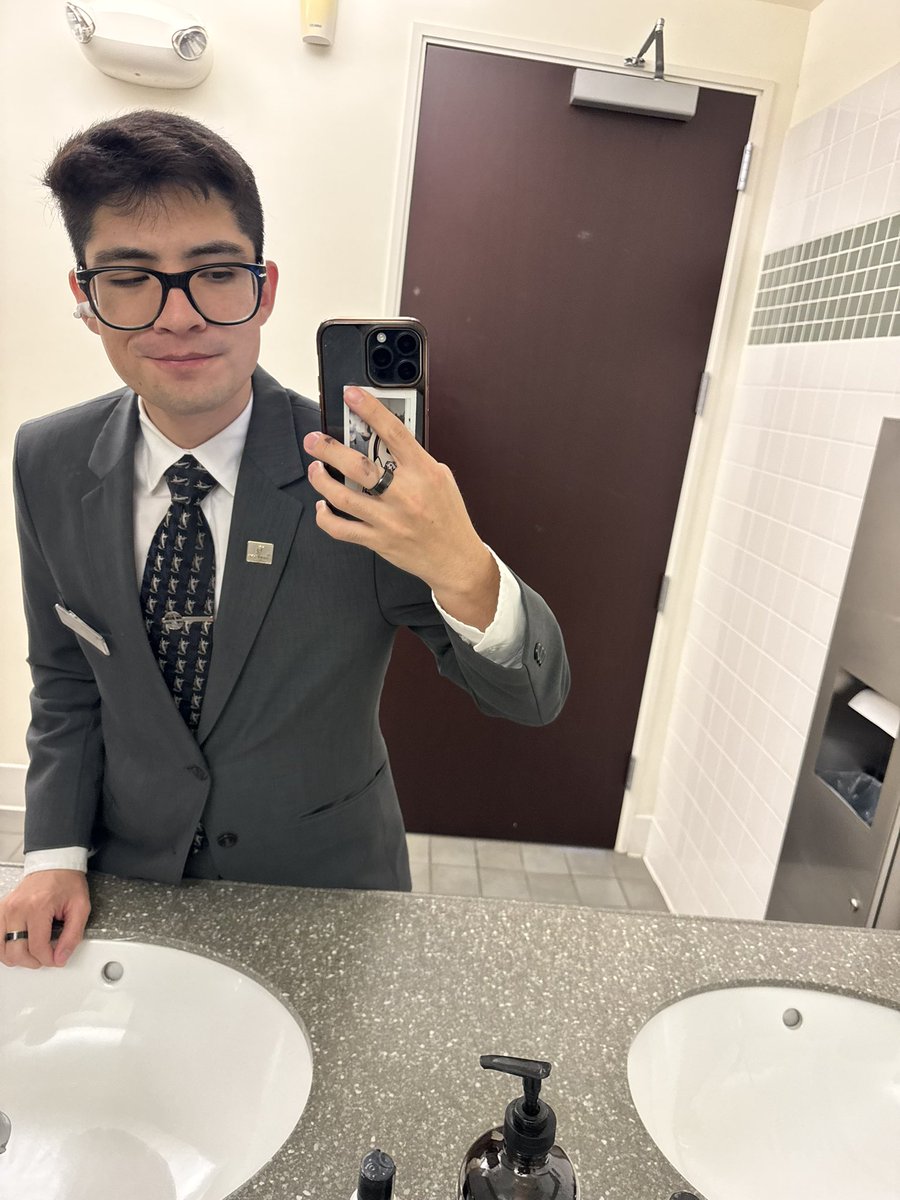 Robert 🚀 tweet media