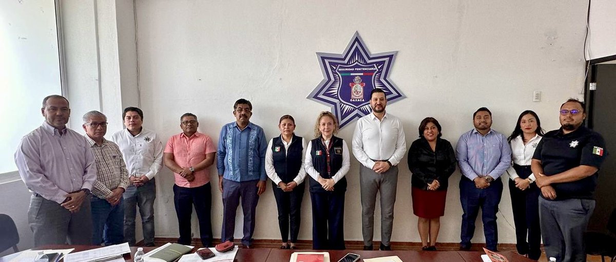 monderh73's tweet image. El día de hoy la #UASJ y la Subsecretaría del Sistema Penitenciario de Oaxaca sostuvimos mesa d trabajo p analizar acciones q contribuyan al  fortalecimiento del Sistema d Justicia, c/enfoque de #DH y perspectiva de género. Cumpliendo instrucciones de la Secretaria @rosaicela_
