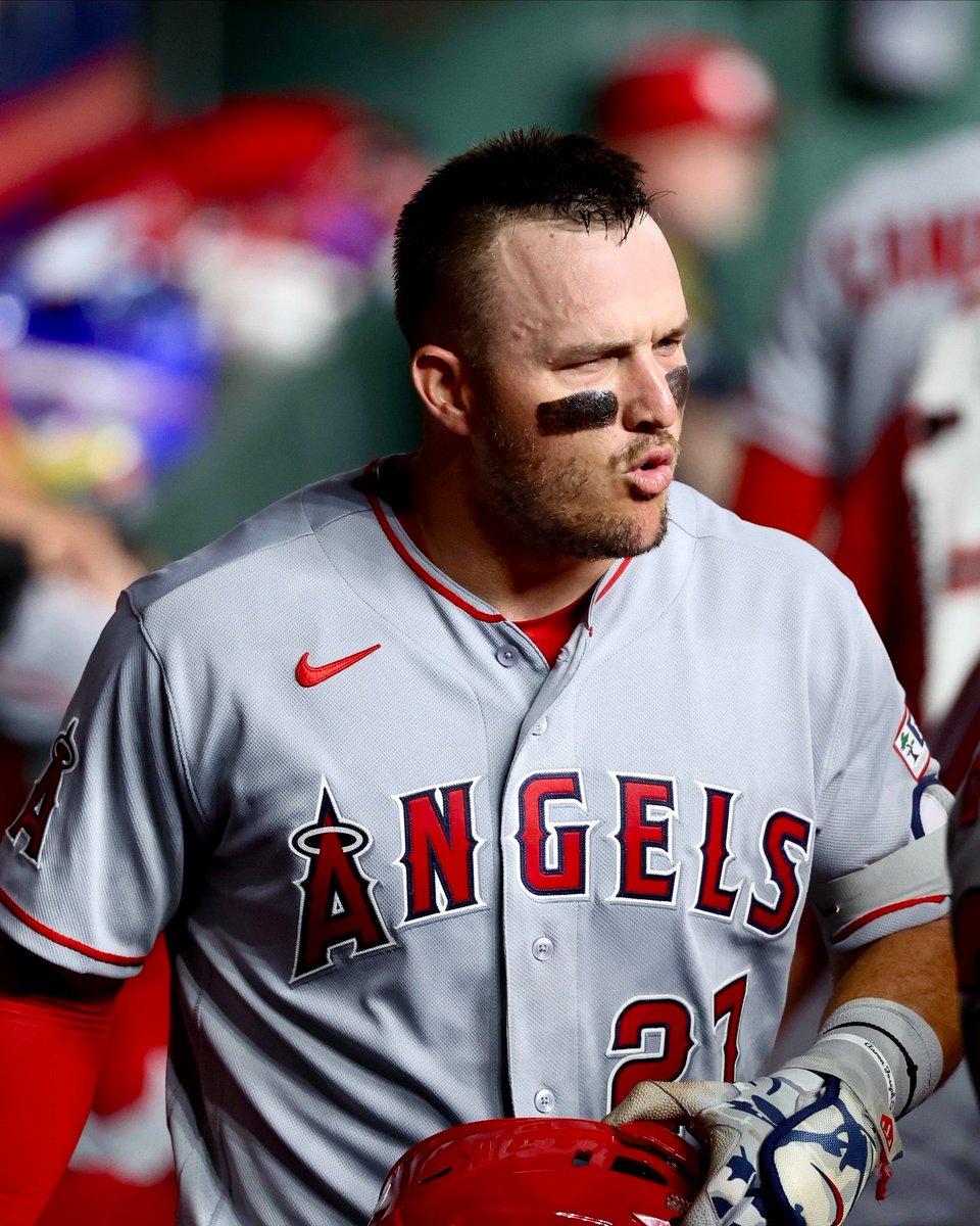 SleeperAngels tweet media