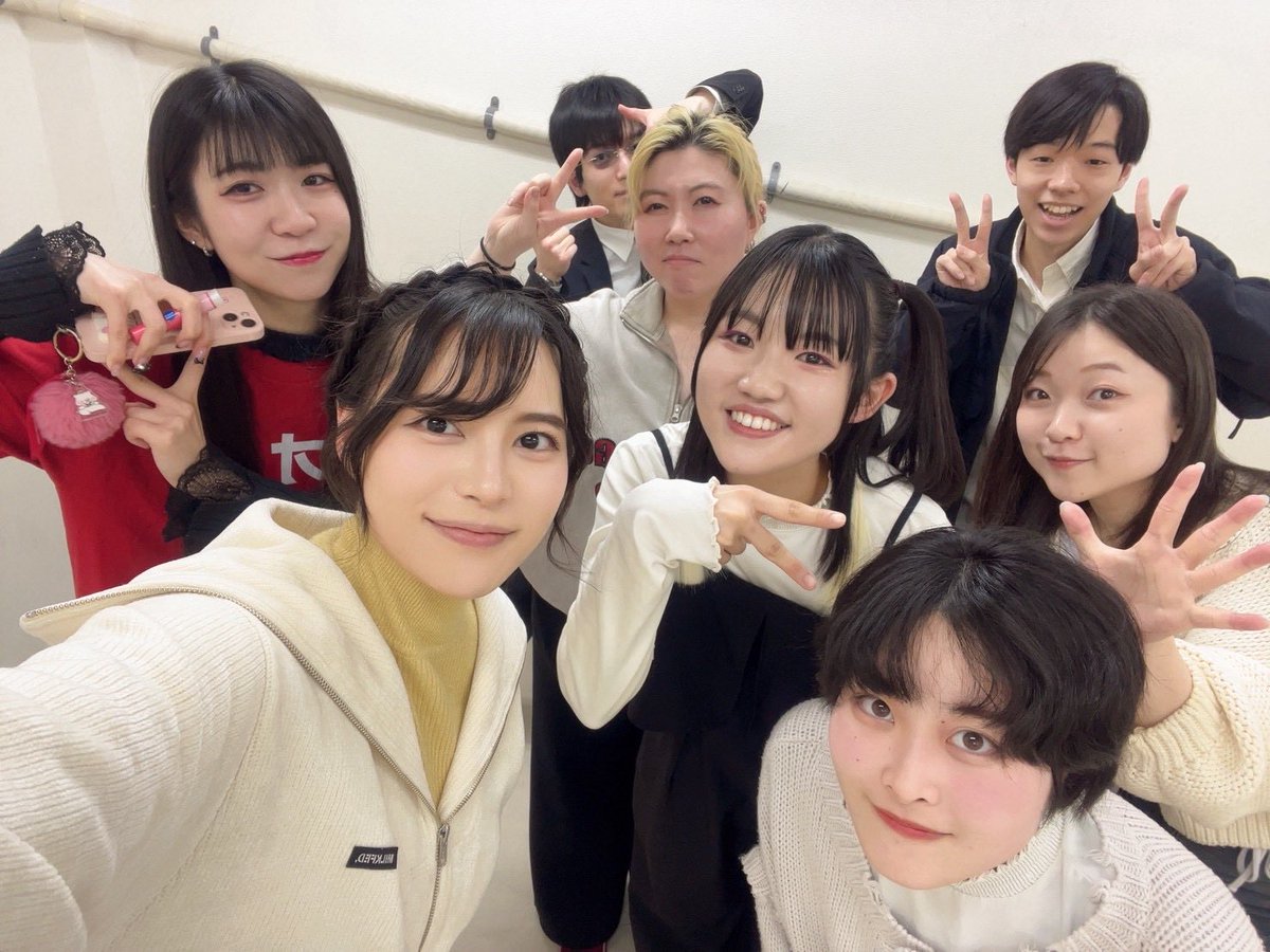 #キオクアイス 初日です🌟
池袋ムーブメントスタジオにて
14時公演/18時公演（開場は30分前から）
上演時間は60分を予定しております🍨

18時回でしたら当日券ございます！

会場でお待ちしております🌸