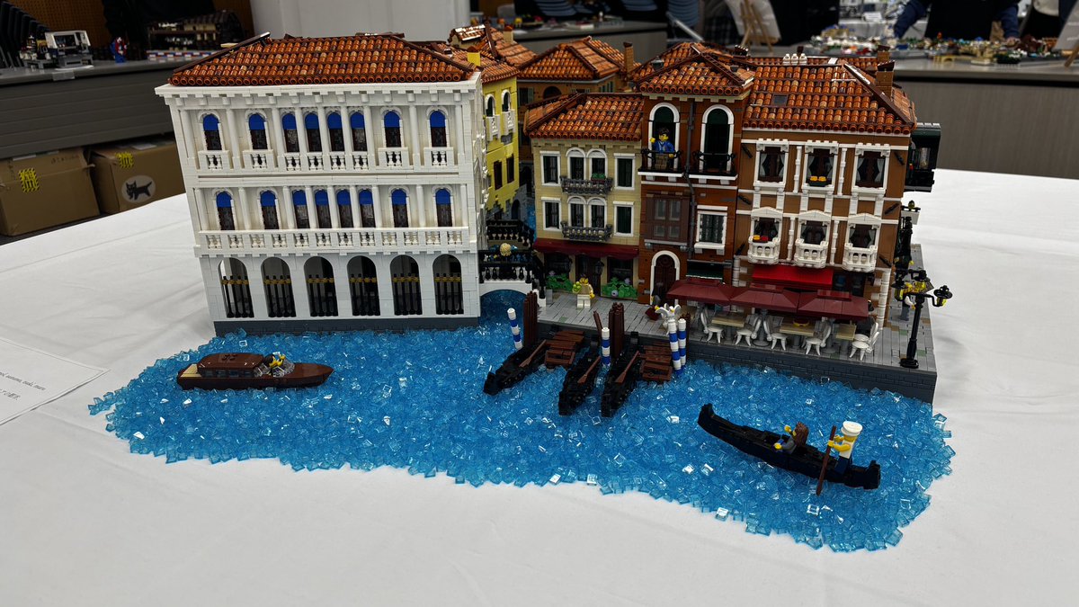 東大レゴ部 tweet media