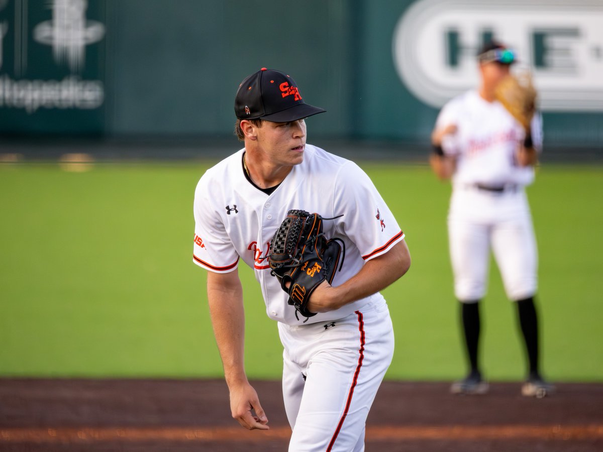 Sam Houston Baseball tweet media