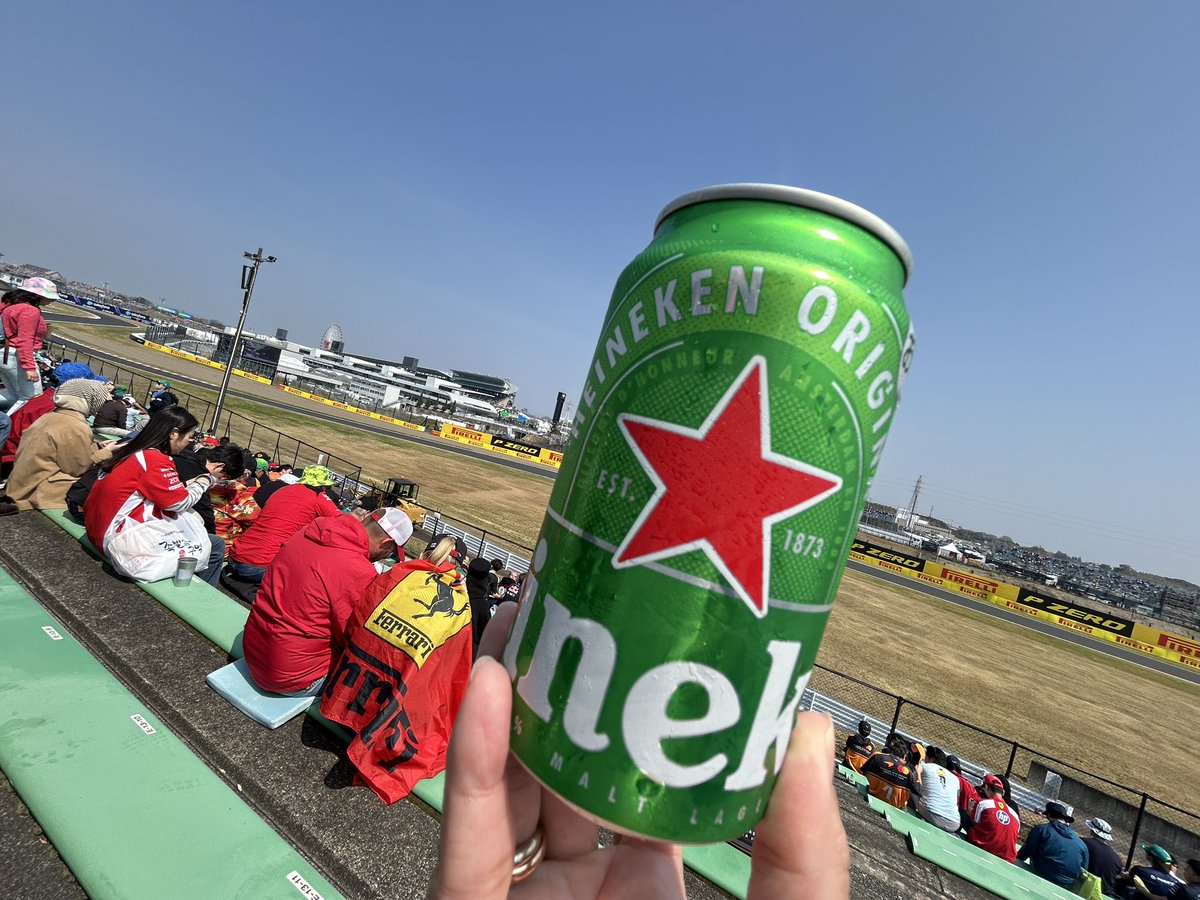 てらなお tweet media