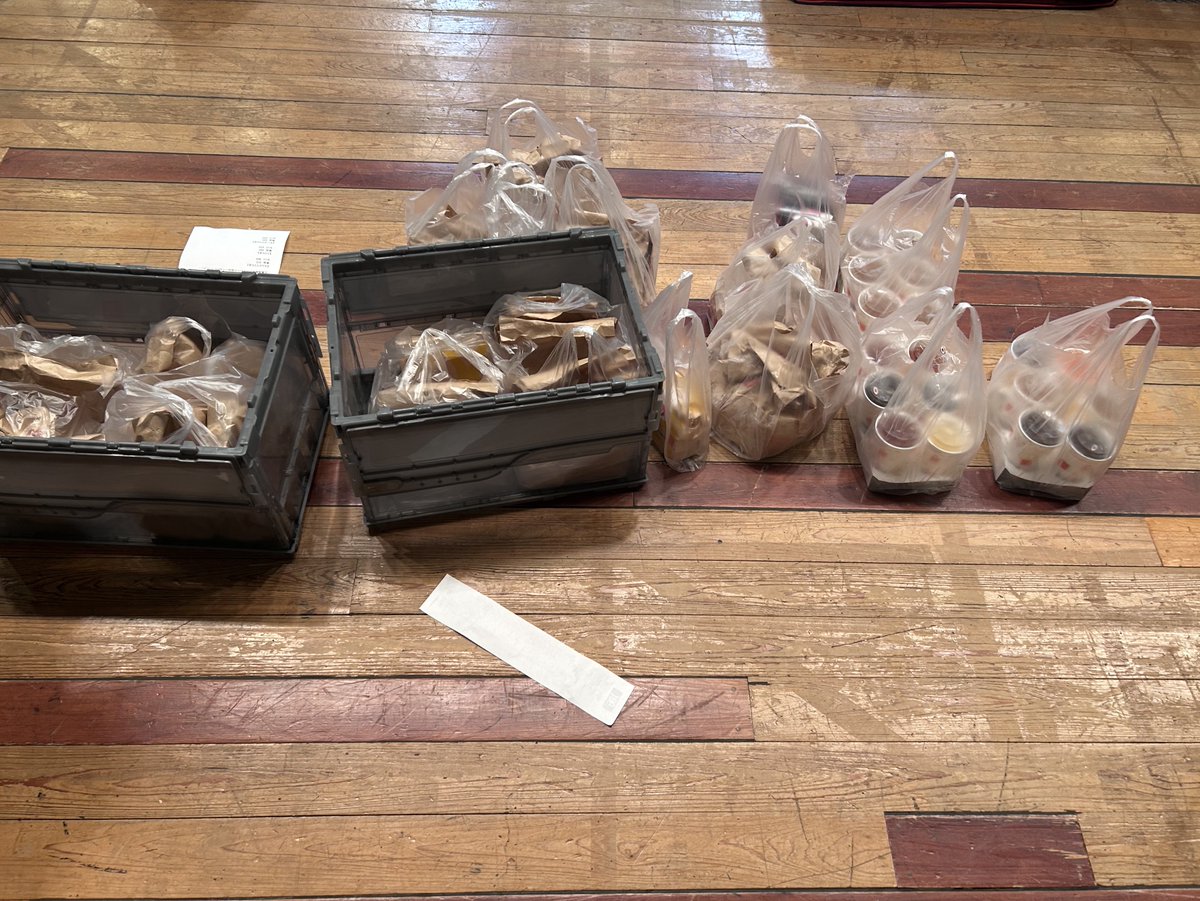 りりー tweet media