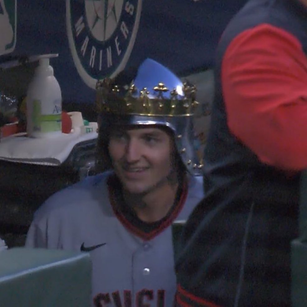 Ryan Louis tweet media