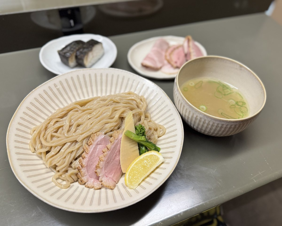 おもももさん tweet media