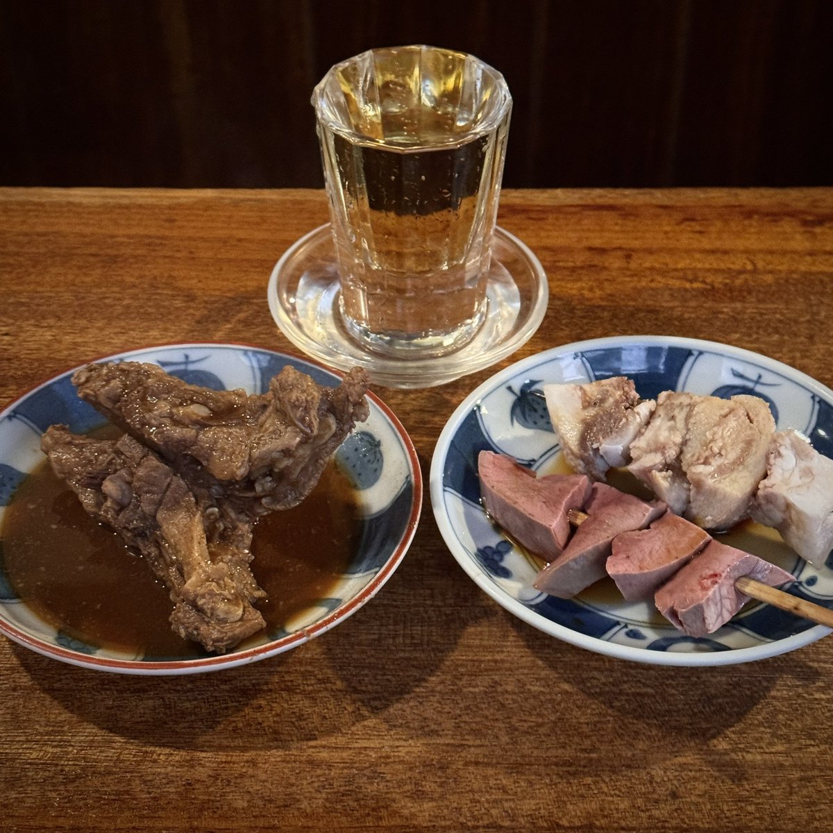 うめともつ tweet media