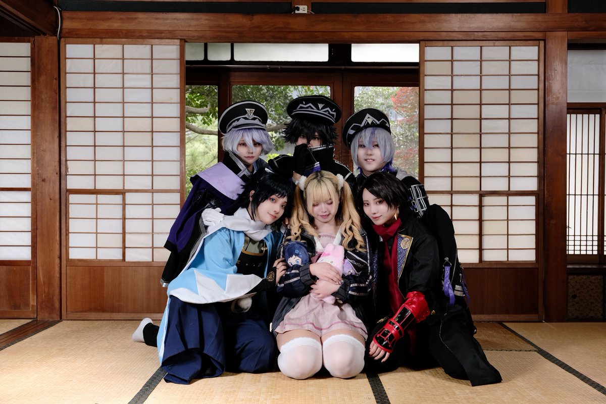 しとす tweet media