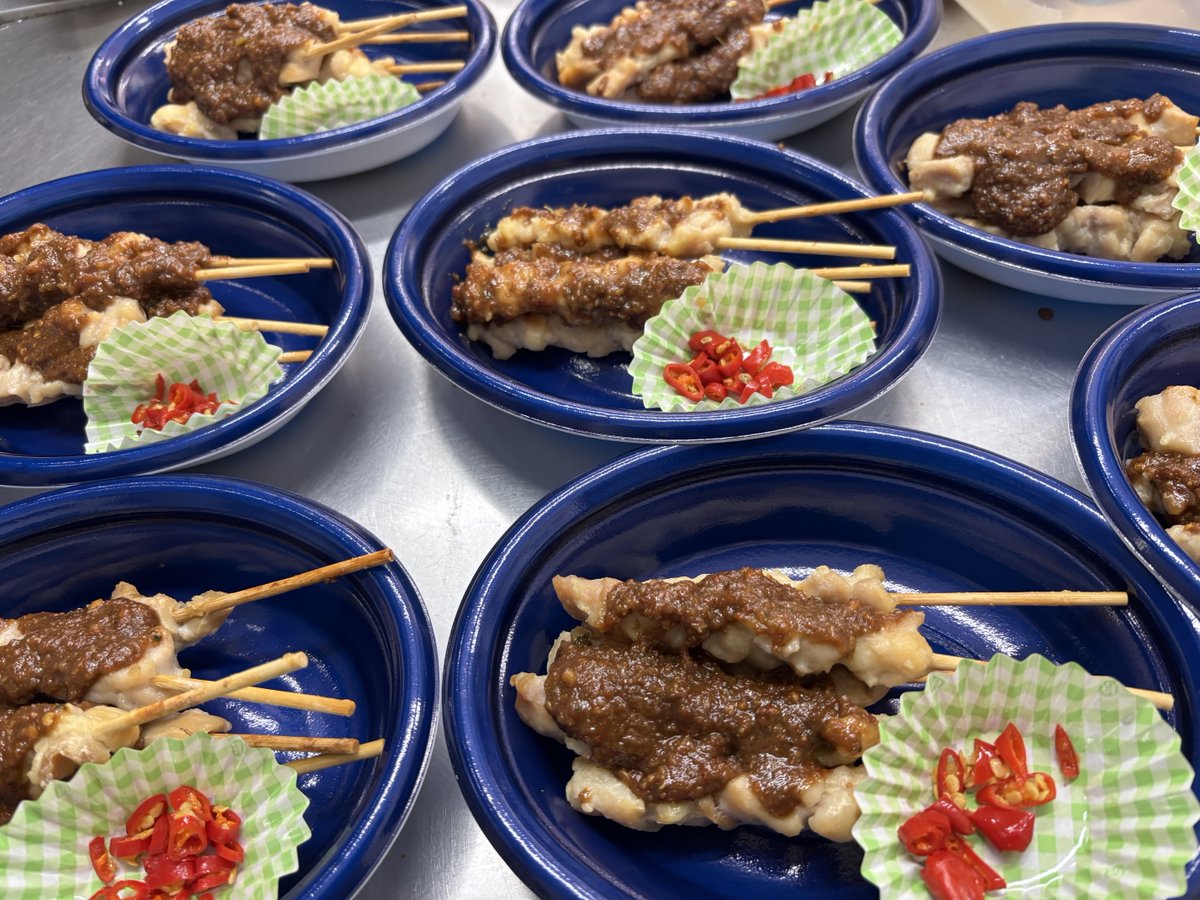 エナック tweet media