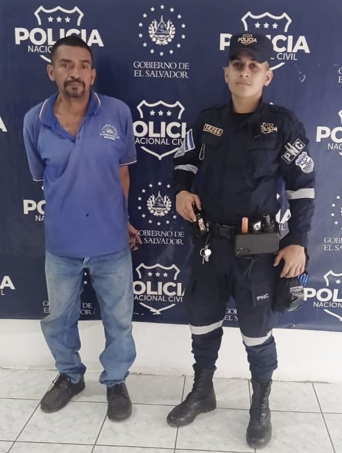 PNC El Salvador tweet media