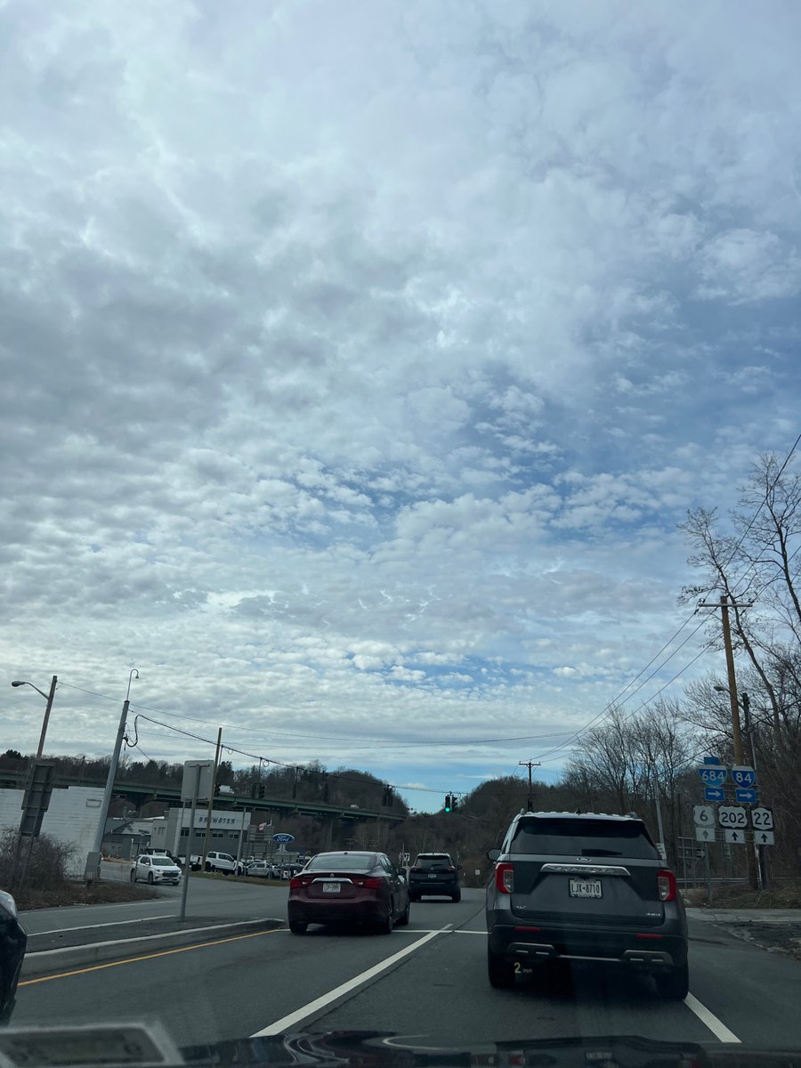 Farmacy_herb's tweet photo. @b_gimpl1234 In NYS, everyday spraying us like pest control!👁️ https://t.co/Y46ISFLIwe