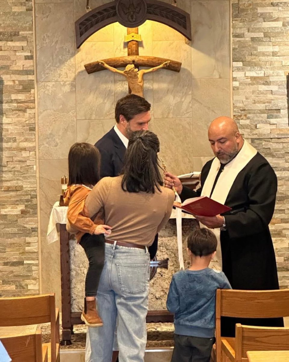 Lucky Teter tweet media