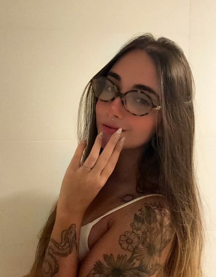 ⊙⊝⊜ tweet media