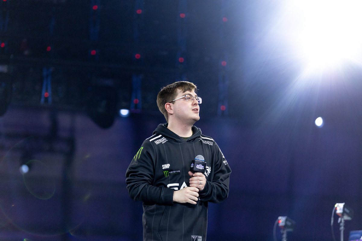 FaZe Vegas tweet media