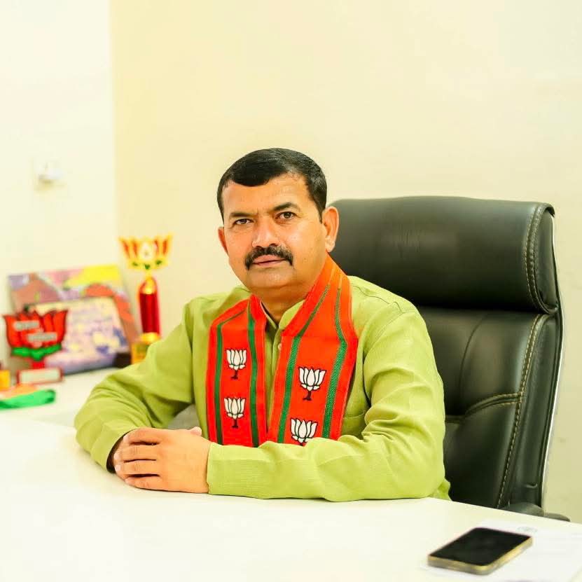 भारतीय जनता पार्टी, राजस्थान के प्रदेश महामंत्री श्री श्रवण सिंह बगड़ी जी को जन्मदिवस की हार्दिक बधाई एवं अनंत शुभकामनाएं।

​प्रभु श्री राम जी से आपके उत्तम स्वास्थ्य, यशस्वी एवं दीर्घायु जीवन की मंगल कामना करता हूँ।

<a href="/SharwanBagdiBjp/">Sharwan Singh Bagdi</a>