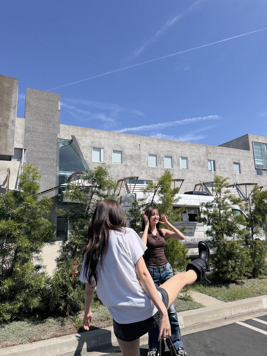 jas 🍓ྀི tweet media