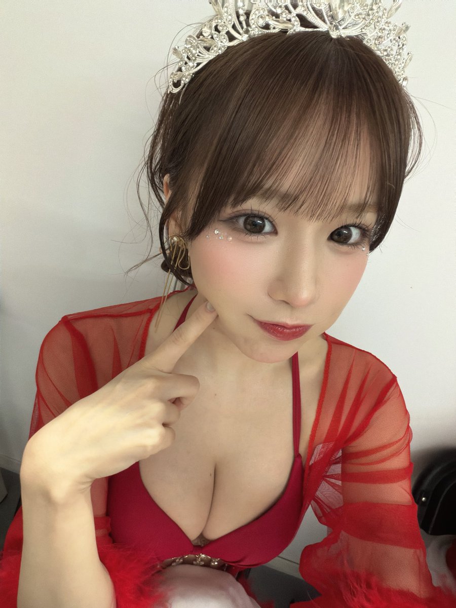 未歩なな🌻🍏 tweet media