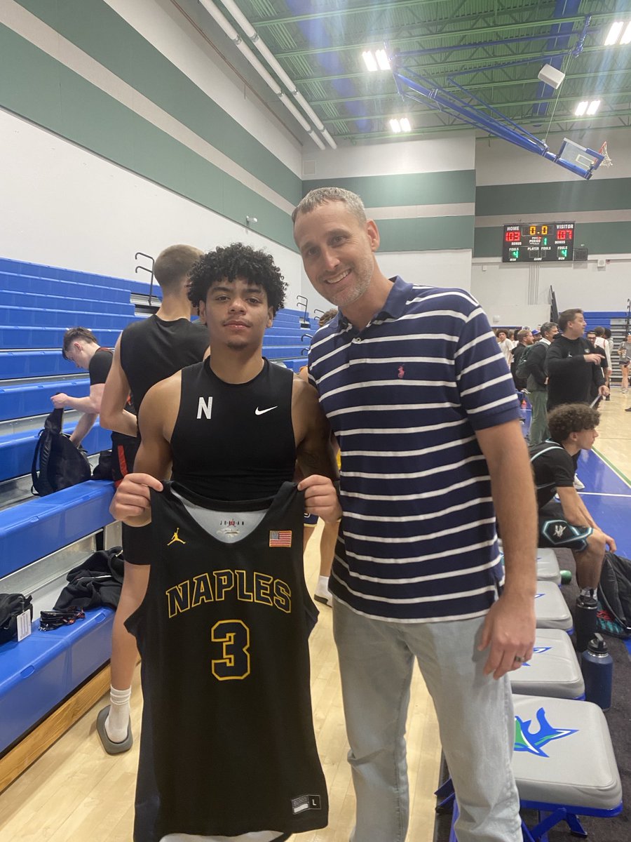 Naples Basketball tweet media