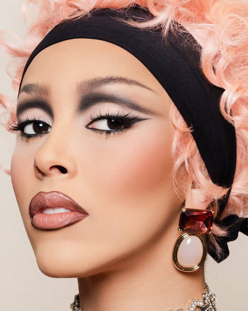 DOJA CAT HARD tweet media