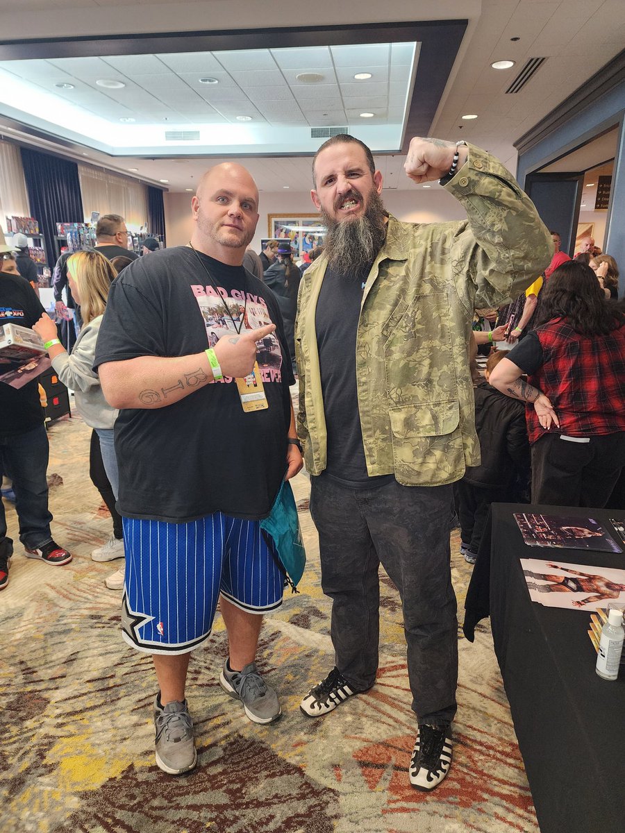 Jon Bennett tweet media