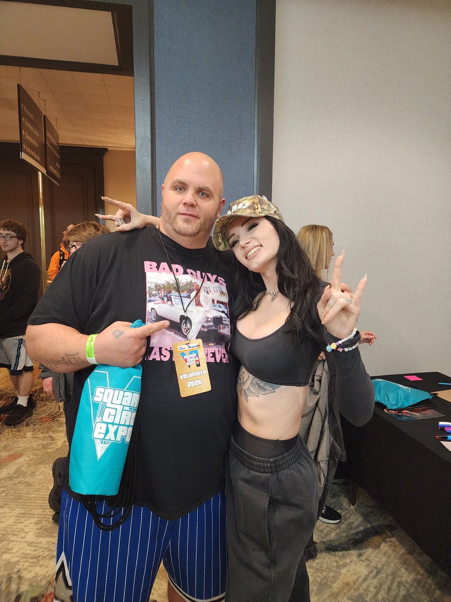 Jon Bennett tweet media