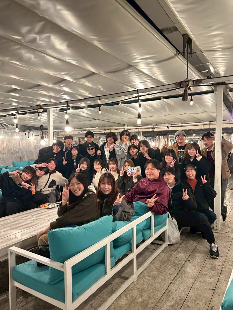 cookingkan's tweet photo. 2025/11/30BBQ🍖パーティー

講評91点
今年は初の試み。例年は京都遠足だったが、改革を重ねBBQ🍖実施に至った。会場はリンクス梅田の最上階たまらなかった。
肉は安物にも関わらず雰囲気がアドをとりリピあり。
#料理サークル　#関西大学　#関大 https://t.co/p0VXniT2UT
