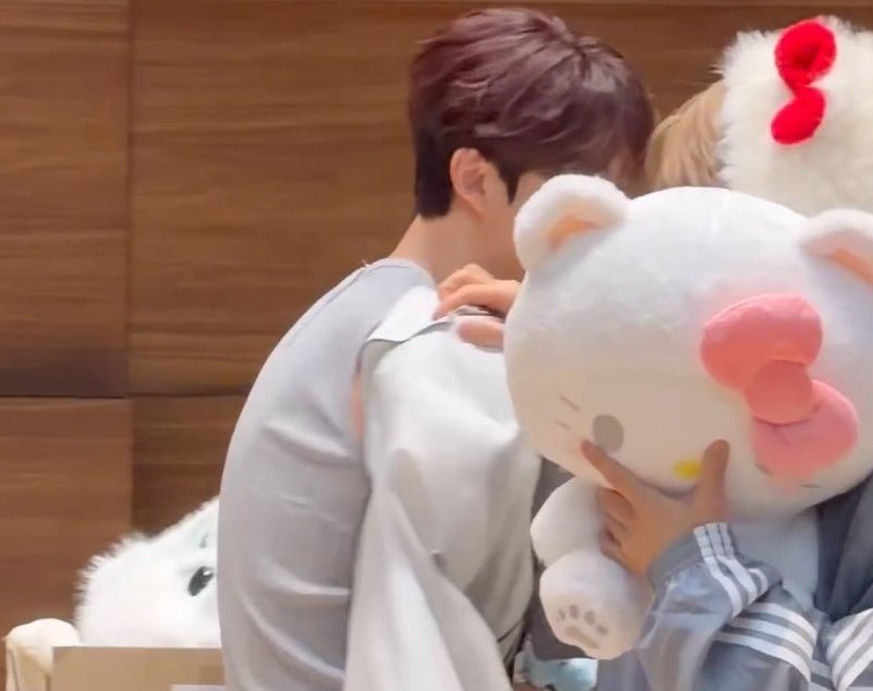 ♡ 𝓜𝔂𝓻𝓮 tweet media