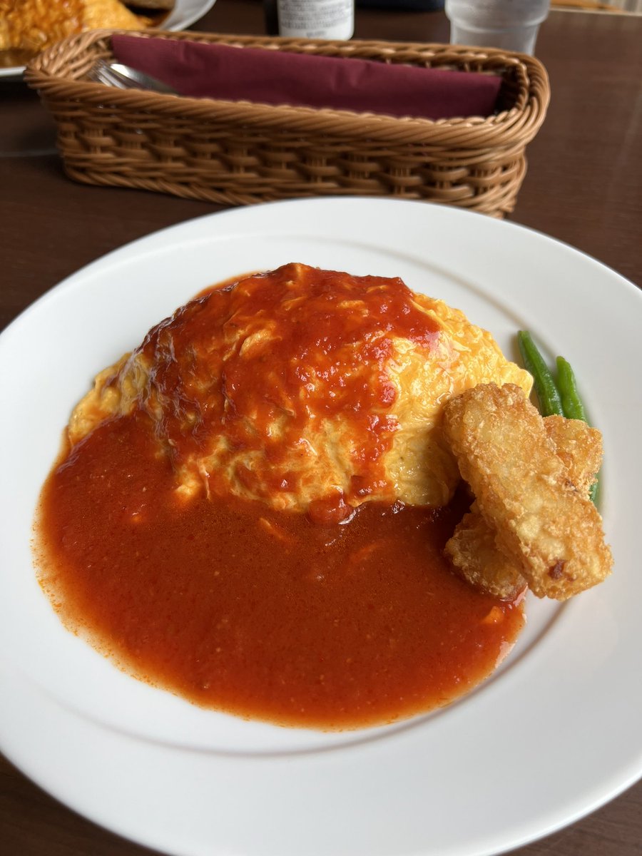 しいなgkm tweet media