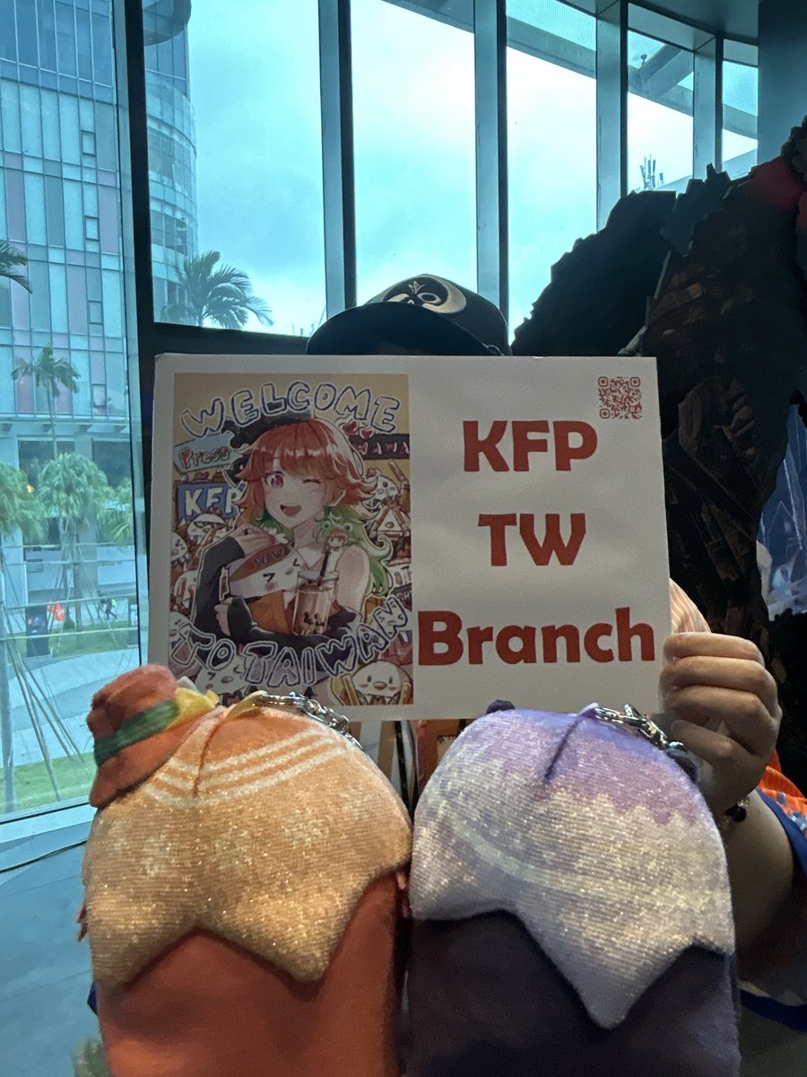 Kerrypear tweet media