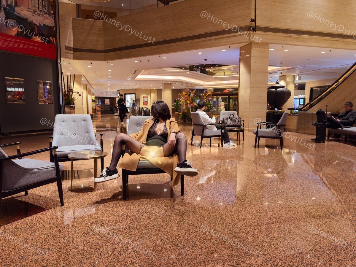 HoneyDyuLust tweet media