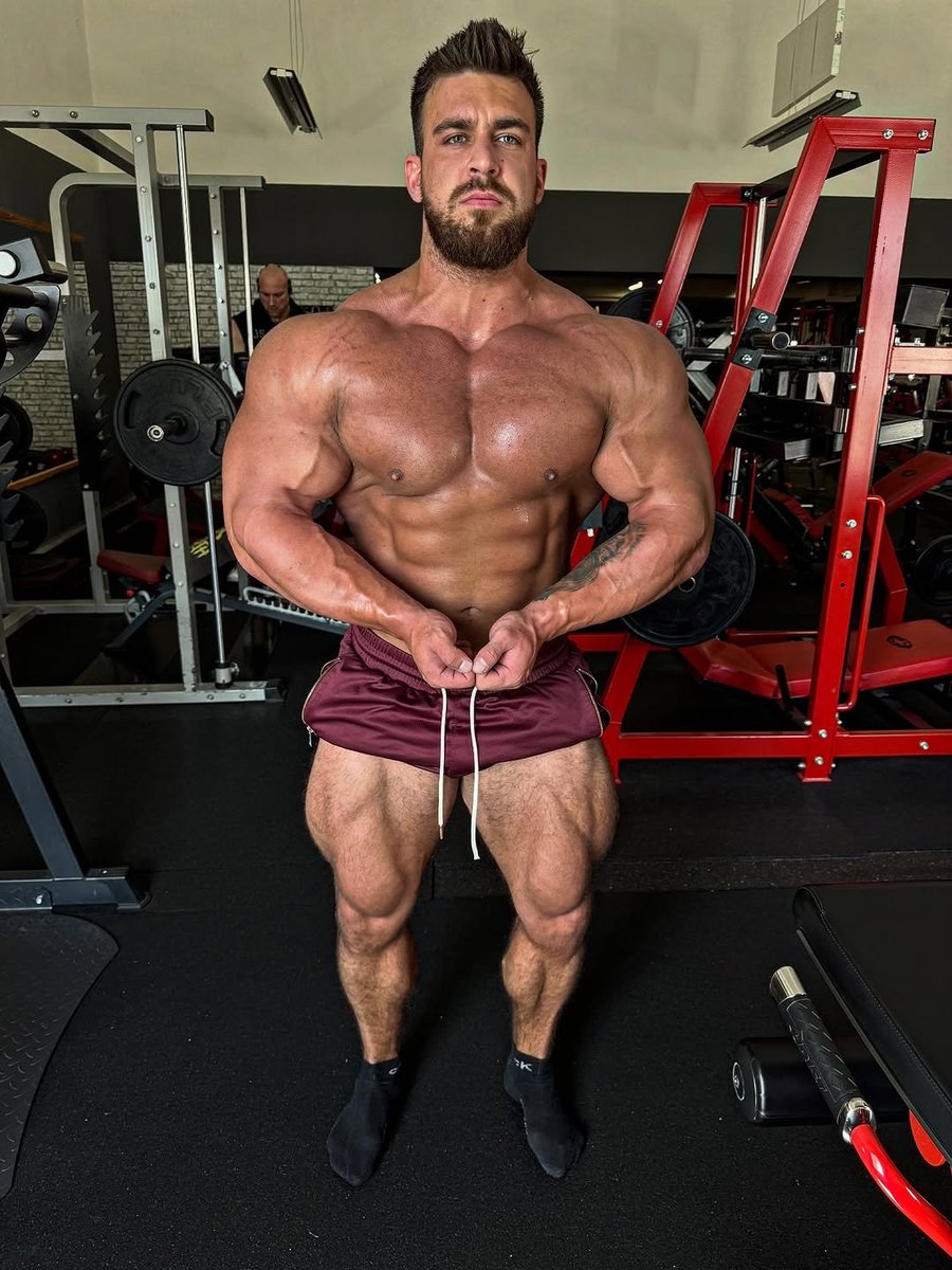 BIG 7️⃣ tweet media