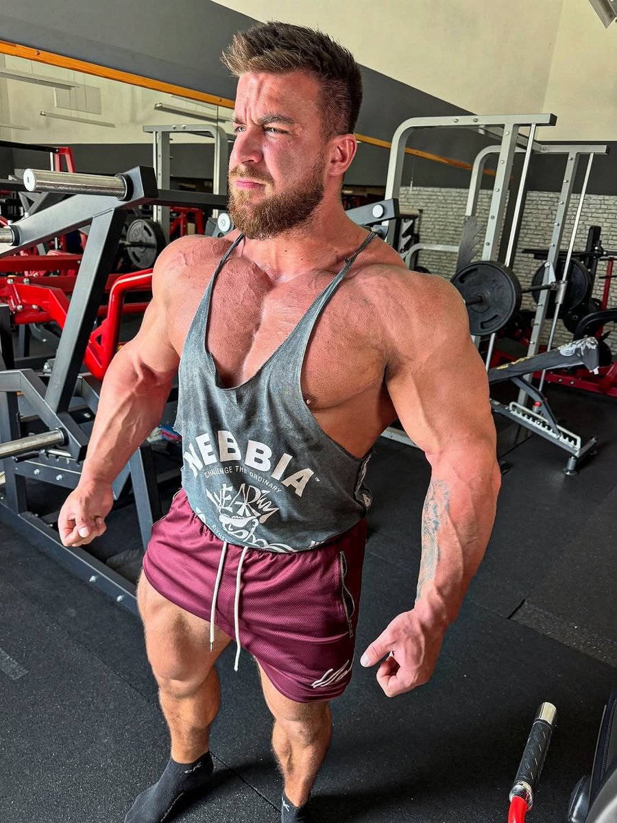 BIG 7️⃣ tweet media