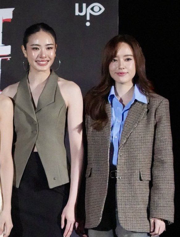 fanofGL 🌻🍮🌶️ tweet media