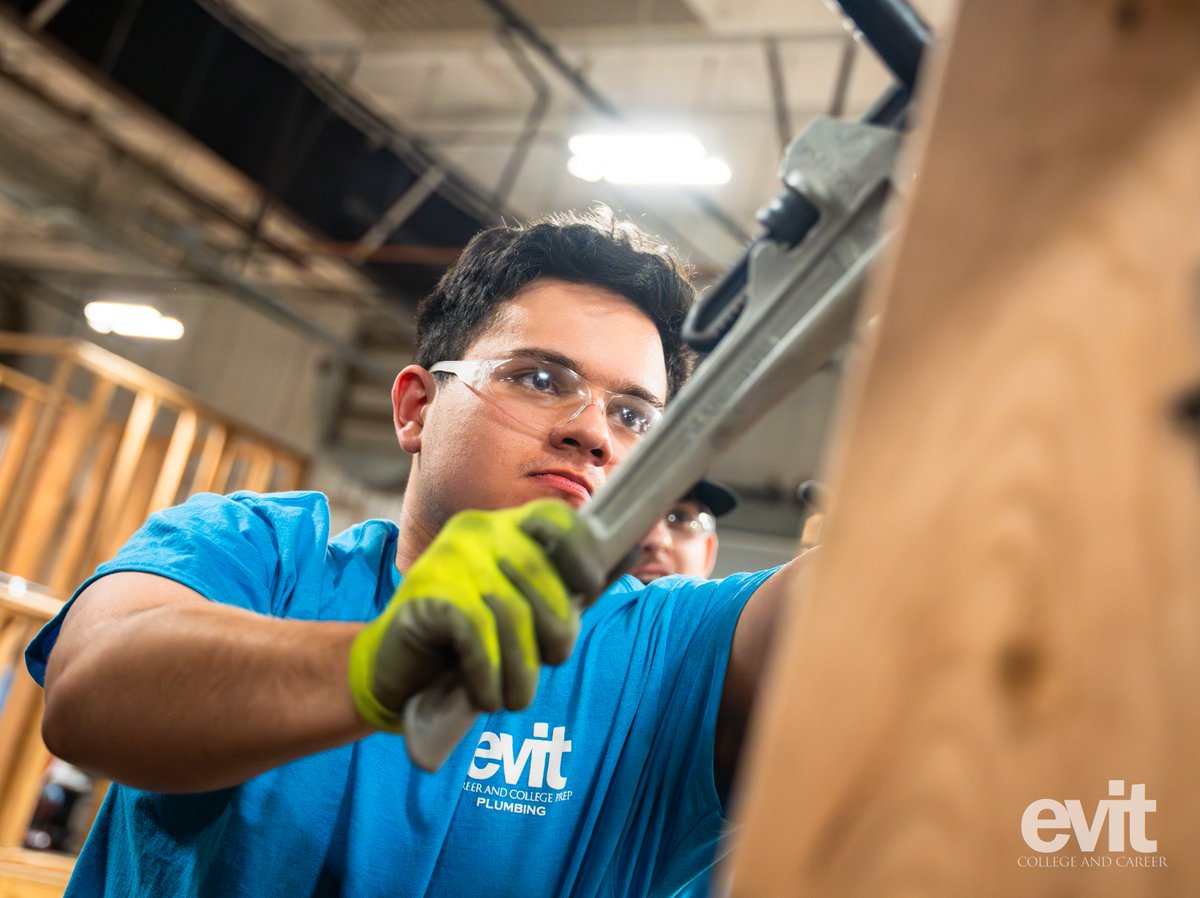 EVITnews's tweet photo. Looking for a career path after high school?

EVIT’s Plumbing program offers hands-on training, real-world experience, and a direct path to in-demand careers.

Learn more and enroll at https://t.co/vK442BPrrT

Your future. Your way.

@EVITAdultEd #CareerTraining https://t.co/SX32aSiBeT