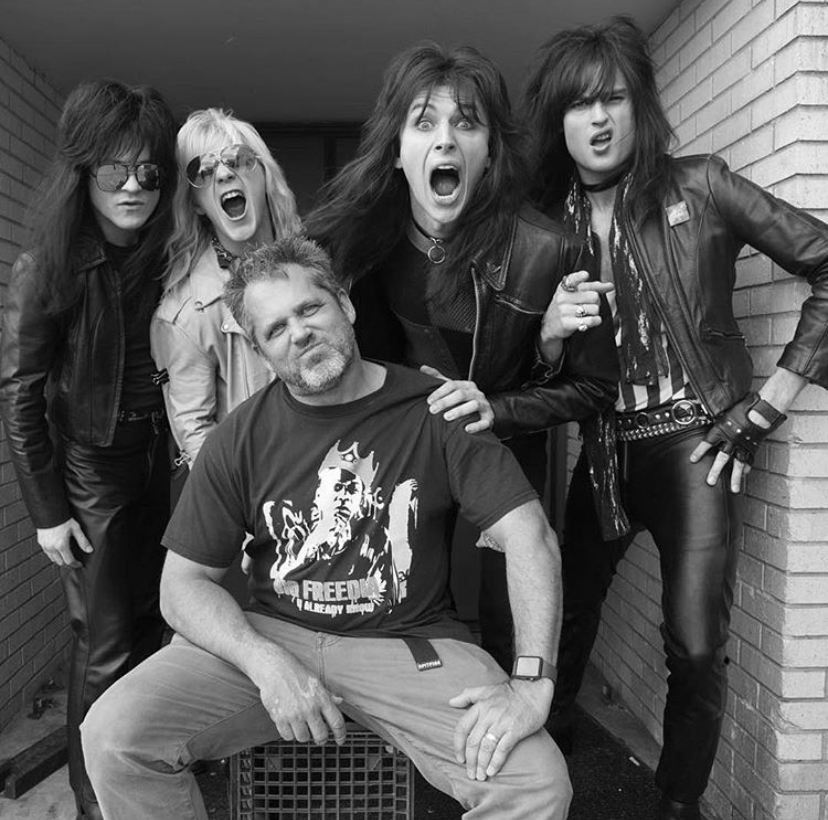 Mötley Crüe tweet media