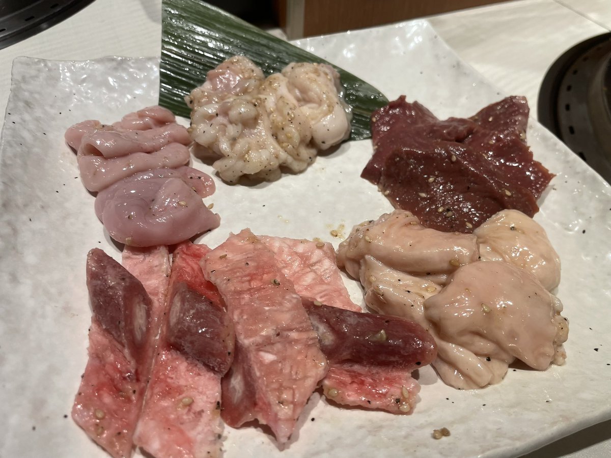 やす - アフリカの象使い熱波師🐘🇬🇭 tweet media