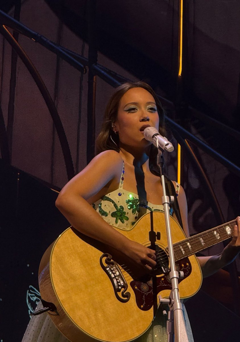 giu ౨ৎ tweet media