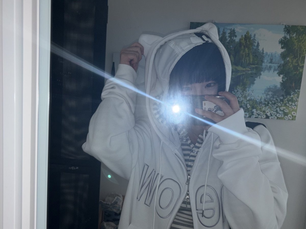 이성아 tweet media